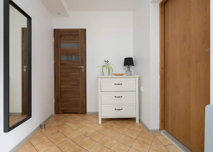 Dom wakacyjny Charming House In The Capital With Two Parking Spaces By Renters