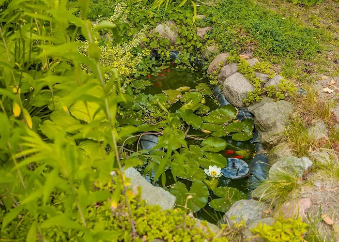 Charming House In The Capital With Two Parking Spaces By Renters Dom wakacyjny Warszawa