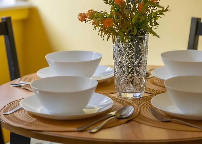 Charming House In The Capital With Two Parking Spaces By Renters * Warszawa