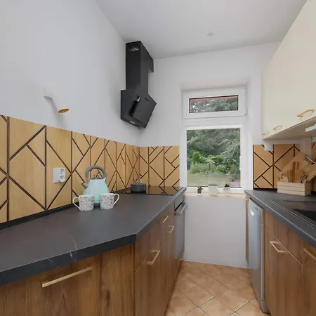 Charming House In The Capital With Two Parking Spaces By Renters * Varšava